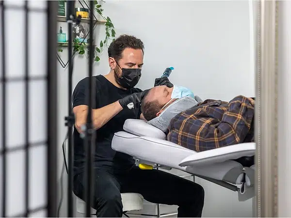 Scalp Micropigmentation location